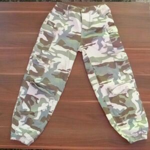💎NWOT Rue 21 Camouflage Cargo Pants Size Medium Joggers